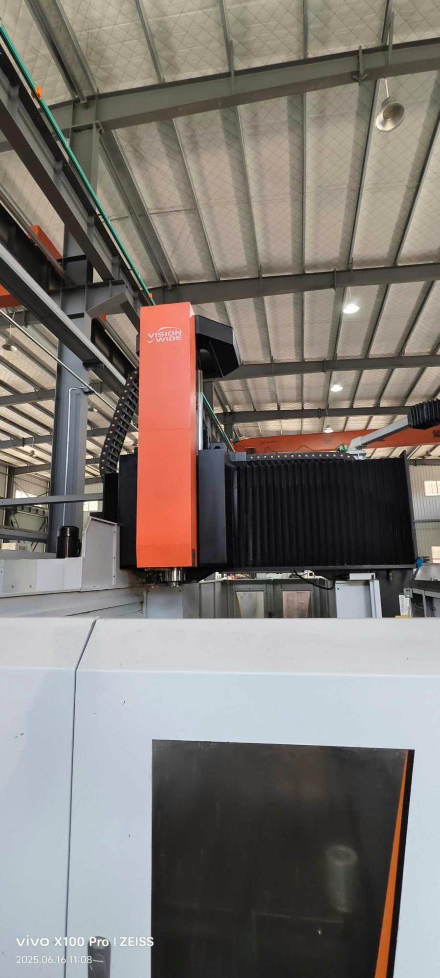 乔威进龙门加工中心SM-2618